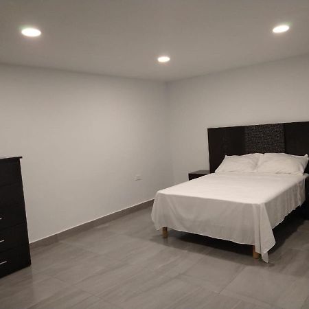 Апартаменты Casa M&J Cd. Juarez Экстерьер фото